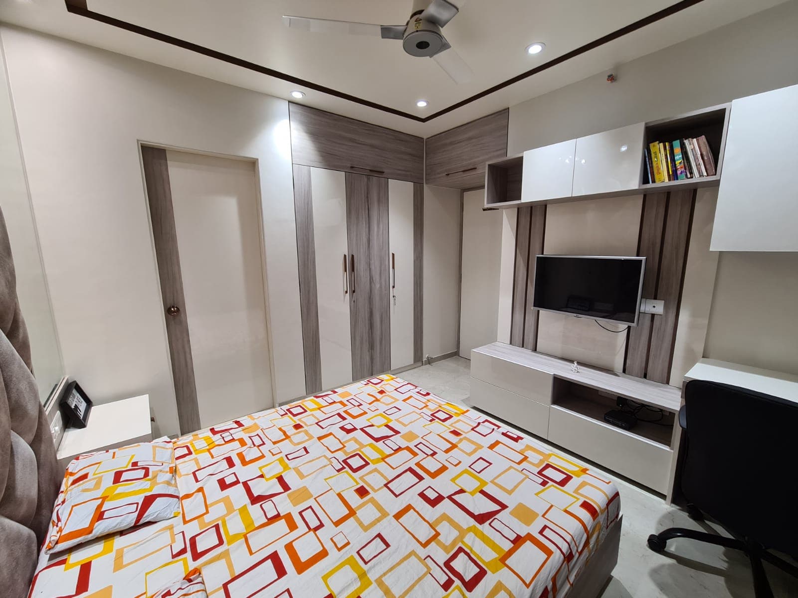 Dosti Thane 2BHK Residence, photo 13